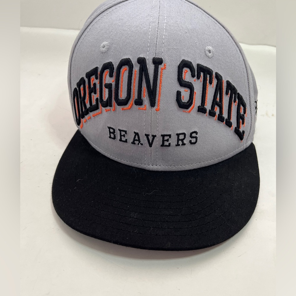 Oregon State Beavers Grey New Era Embroidered Snapback Hat